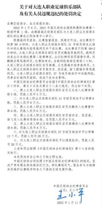 　　　　故事的主线是讲一名女拳击手的奋斗过程，可本片并不是一部拳击类体育片。